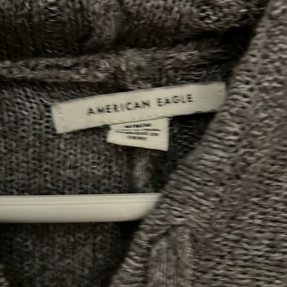 AE Gray Mix Stitch Hooded Semi-Cropped Sweater - Picture 4 of 5